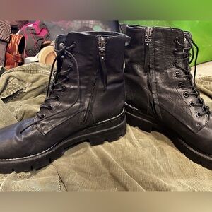Sam Edelman Colbat Boots. Size 10.5. Black leather!